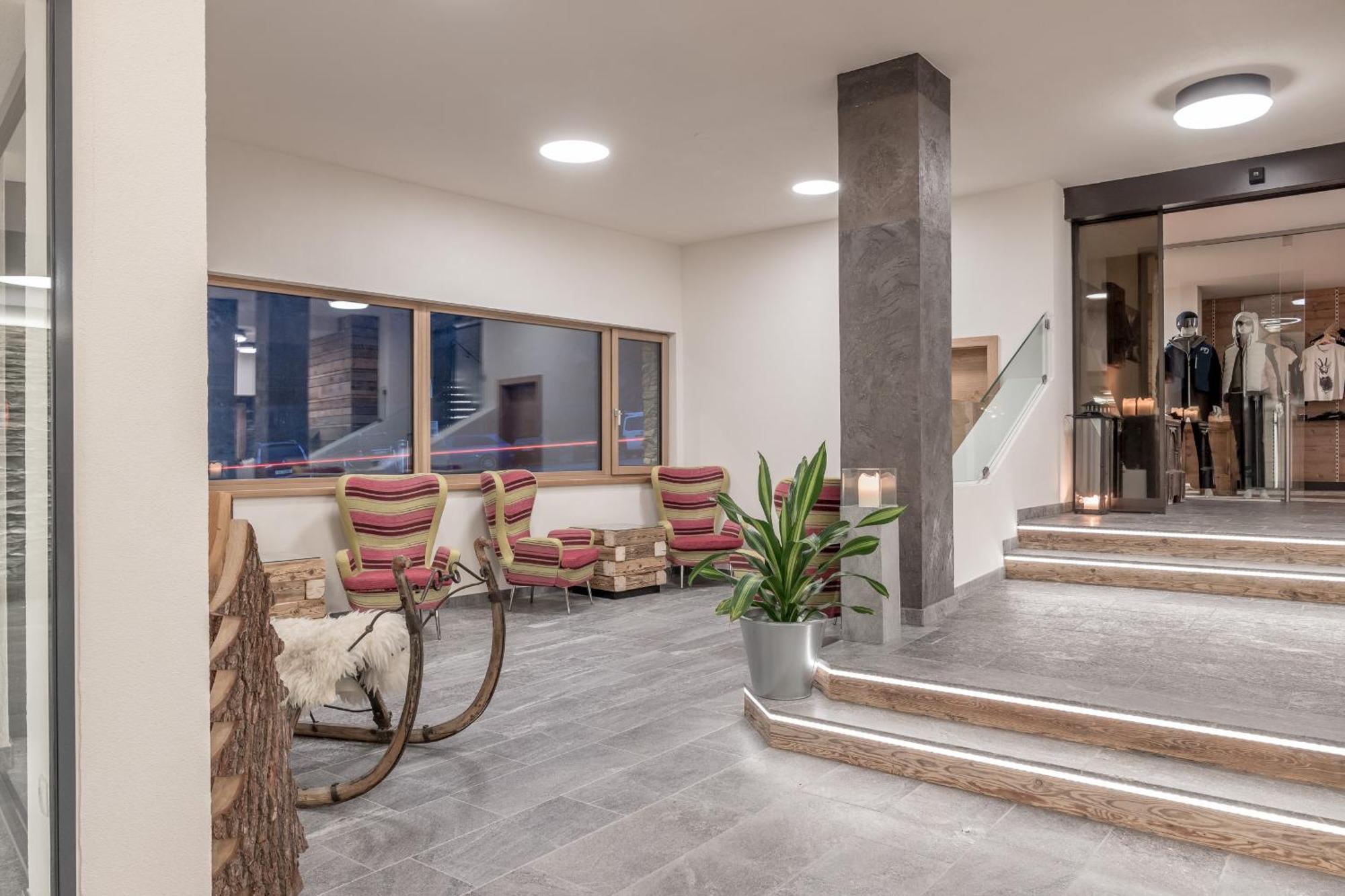 4 Sterne Superior Muehle Resort 1900 - Adults Only Обергургл Екстериор снимка